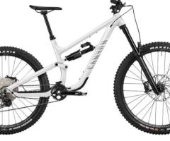 2025 Canyon Torque 6 Mountain Bike (KINGCYCLESPORT)
